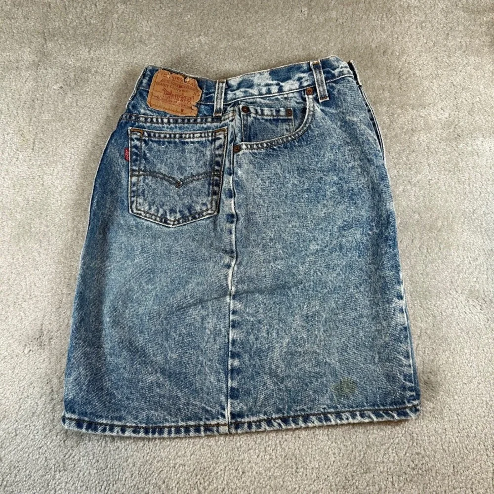 Vintage 80s 97505 Levi's Denim Skirt Womens 7 Blue Acid Wash High Waist USA Rare